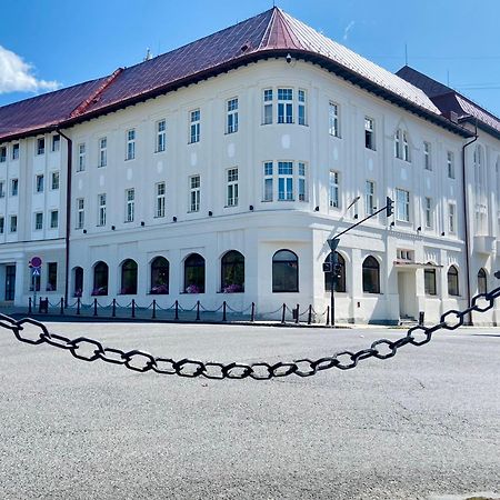 Hotel Dumbier Brezno Buitenkant foto