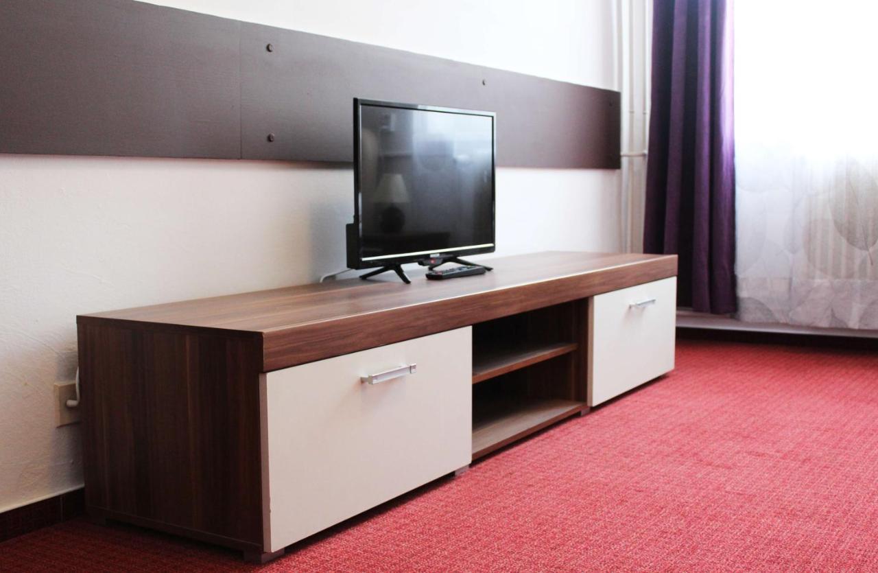 Hotel Dumbier Brezno Buitenkant foto